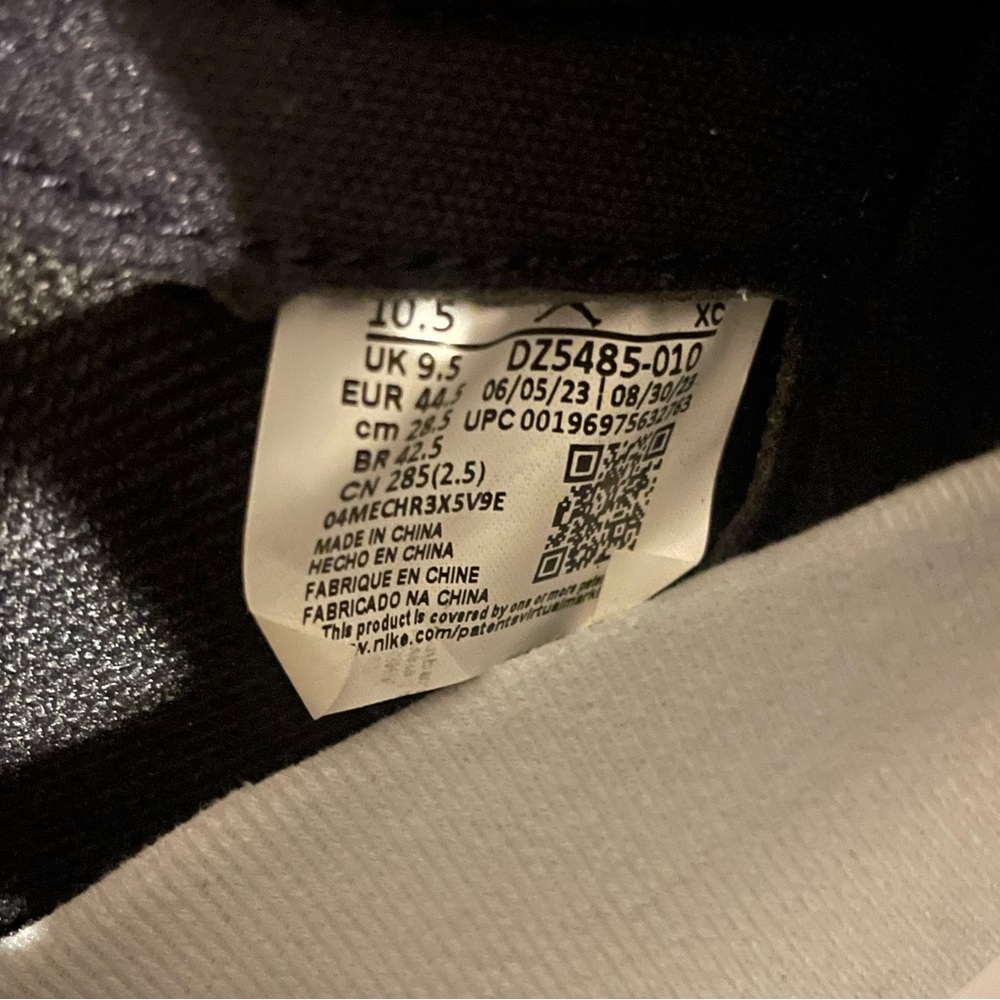 Men’s AIR JORDAN 1 RETRO HIGH OG “Reverse Panda” - Picture 5 of 12